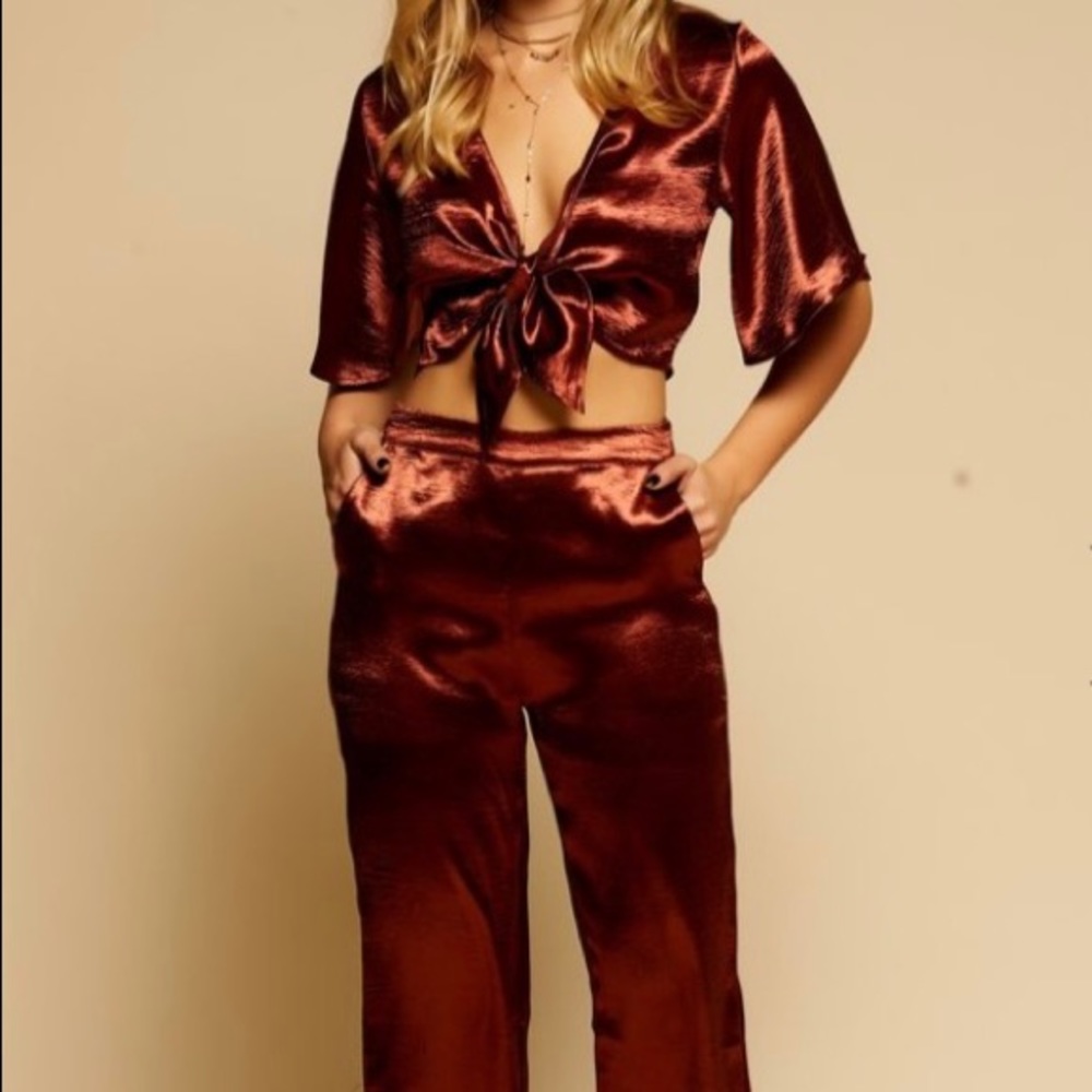 12th Tribe wrap top & pant set (Small)